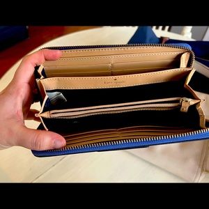 Kate Spade zip around wallet